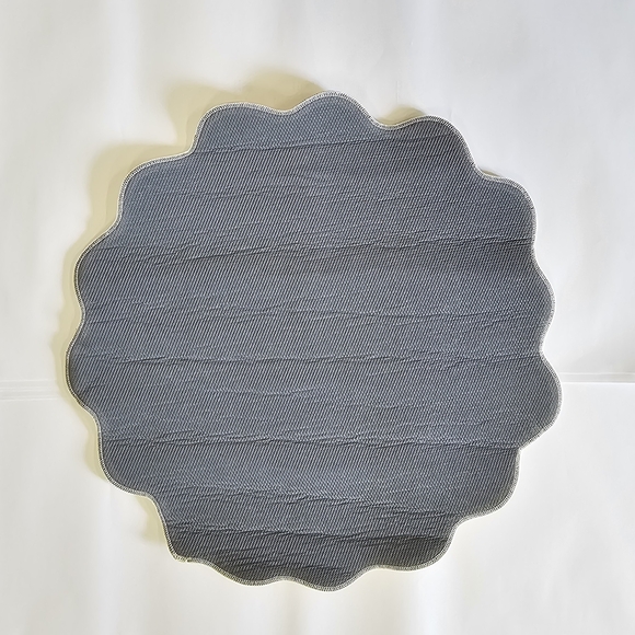 Smiley Sunburst Rug - Picture 4 of 4